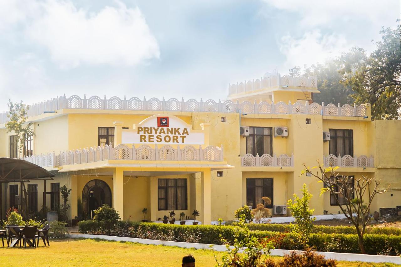 Priyanka Resort Khajurāho Zewnętrze zdjęcie